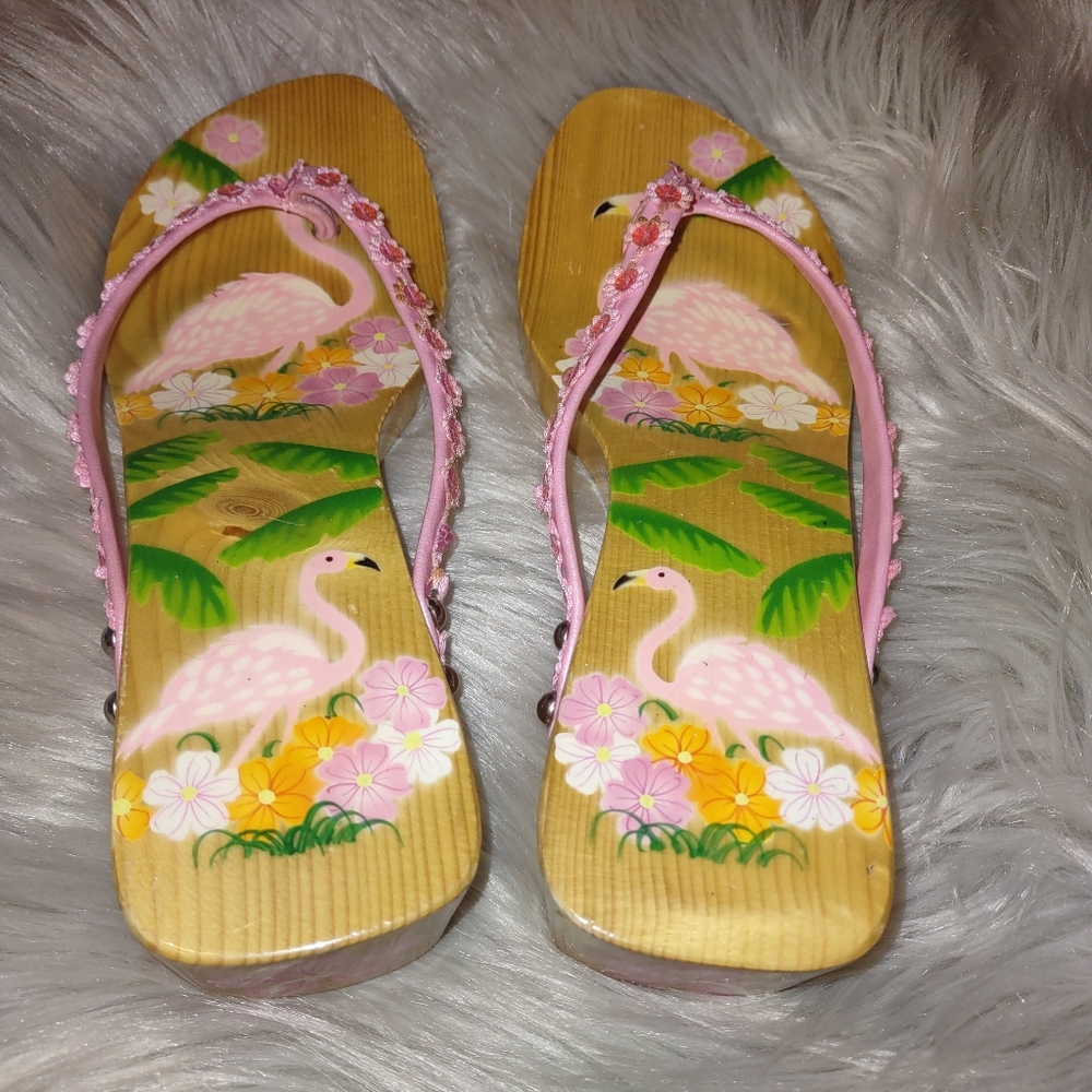 Painted flamingo wooden flip flops size 8